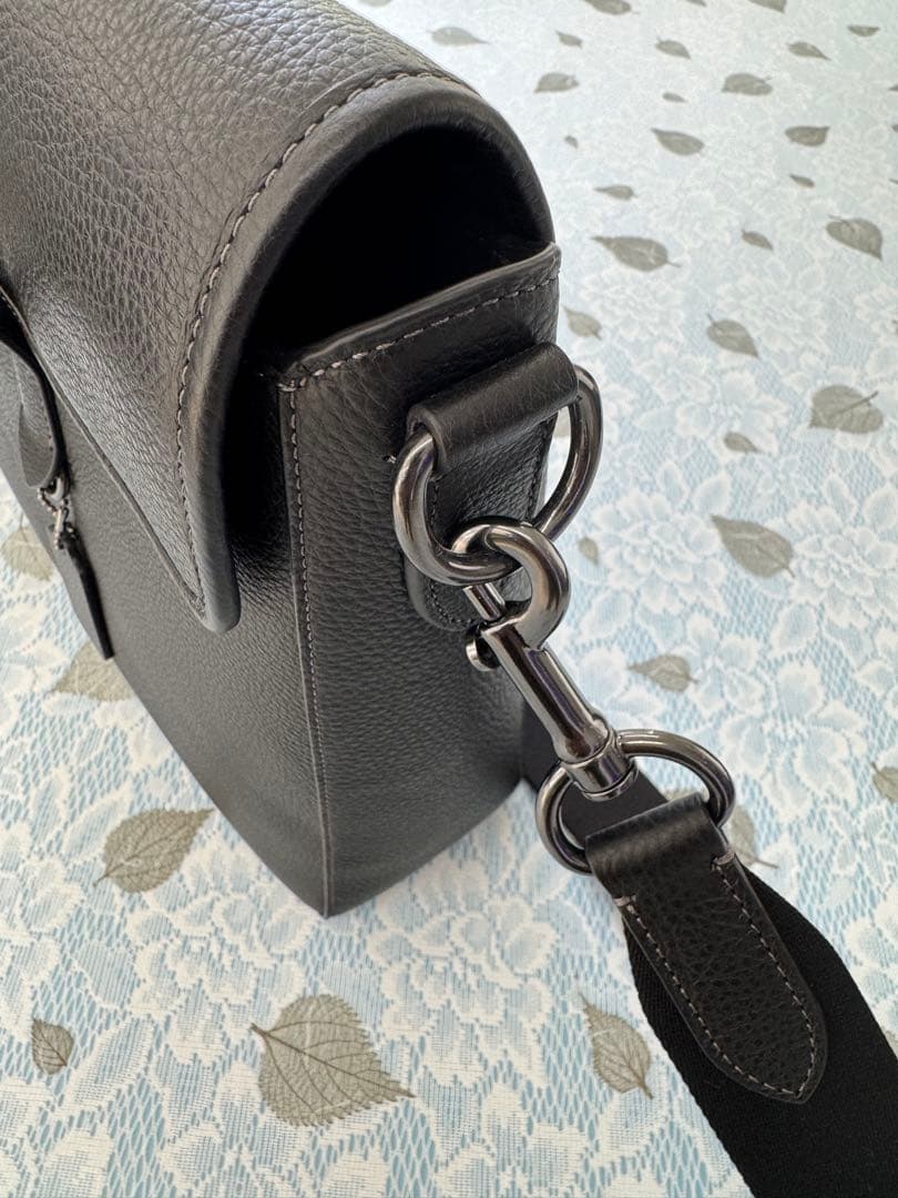 【ピコ治郎】COACHサリバントート本革黒ノートパソコン15.6㌅収納可