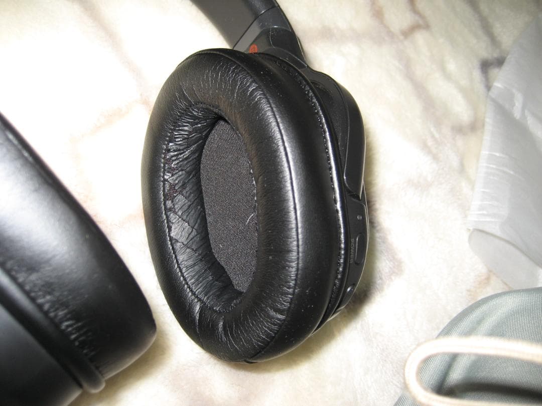 SONY ワイヤレスヘッドホン ソニー　WH-L600　充電スタンド付き