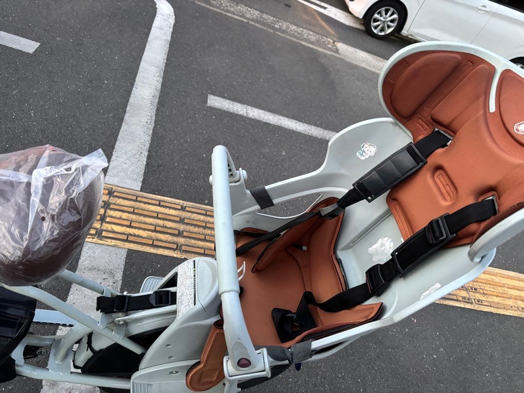 さくら 中古20㌅ブリヂストン電動アシスト自転車　8.7Ah 大阪