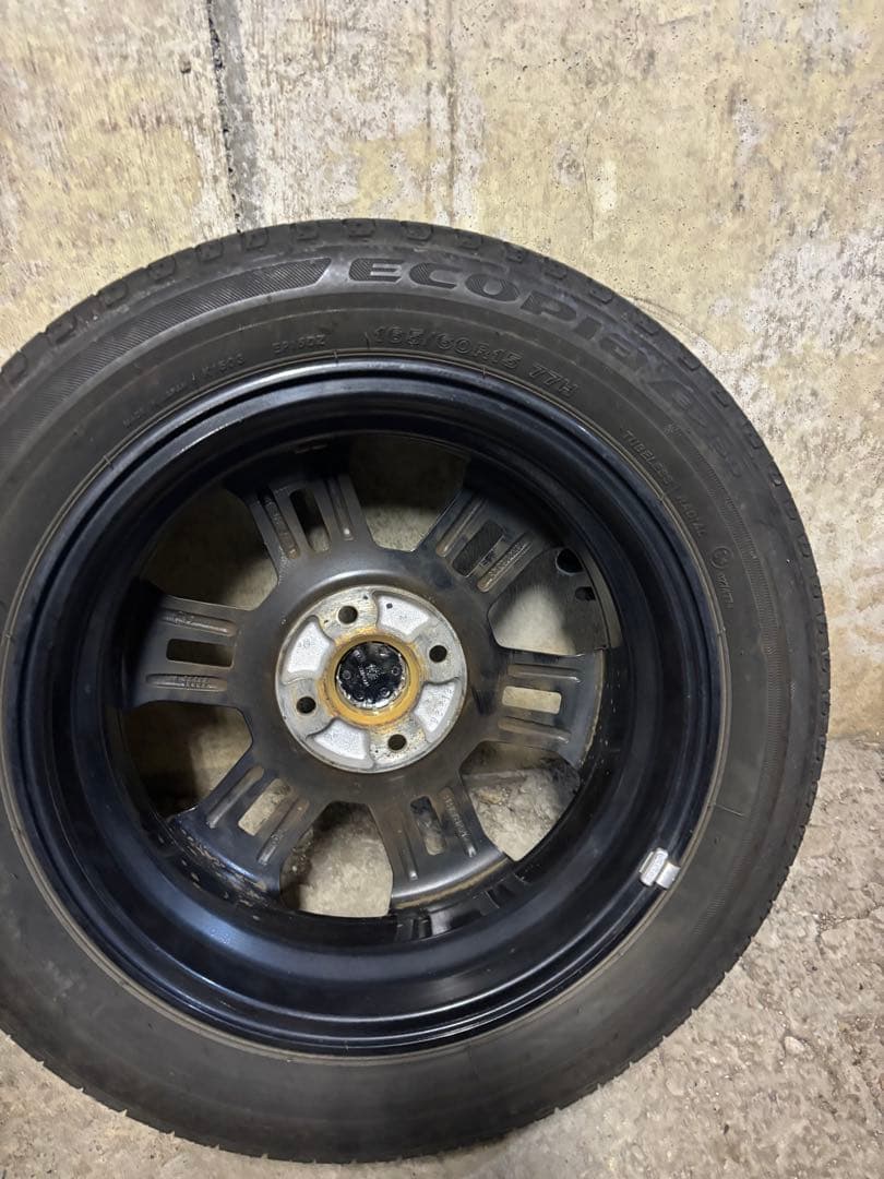 ① 送料込みにしました！　ダイハツ純正アルミホイール　　15インチ　2本のみ