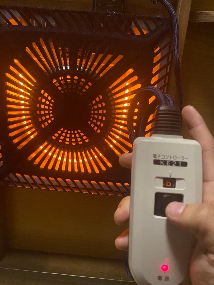 ダークブラウン 木目調　こたつ 縦約105cm x 横74cm高さ約42cm