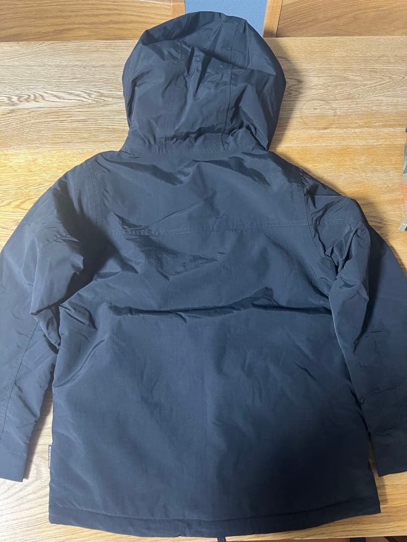 【超美品】BURTON 子ども用 ジャケットと迷彩パンツセット　Ｓ