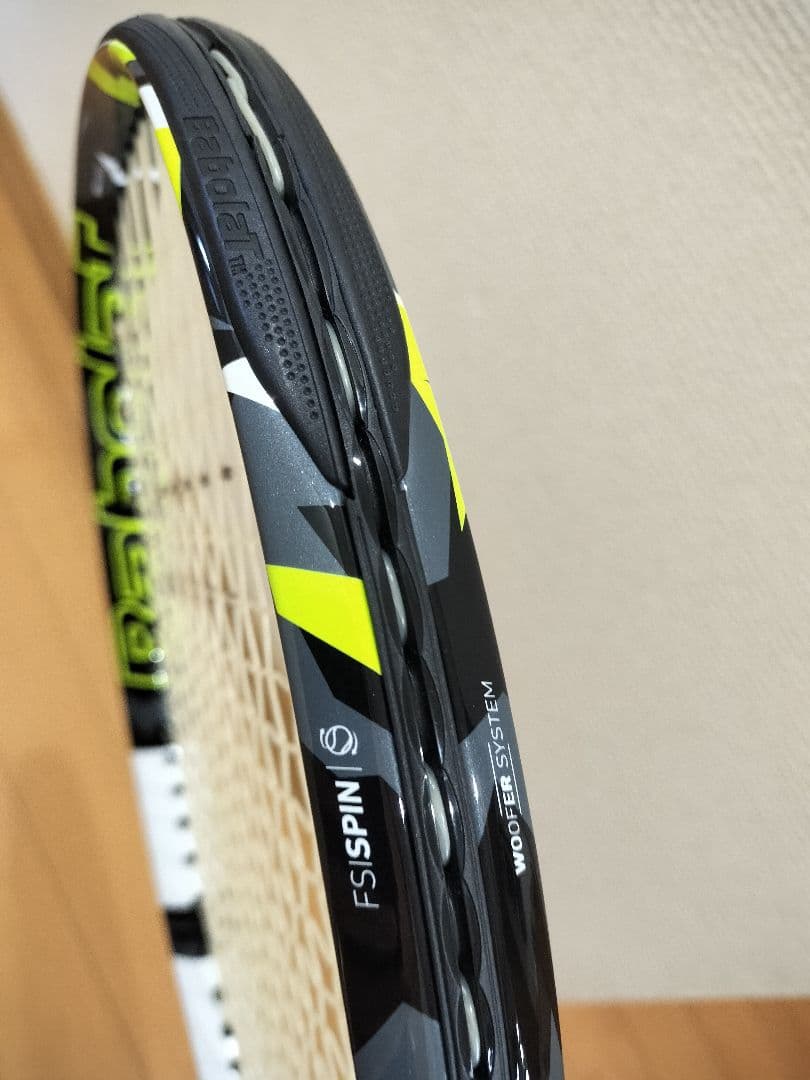 Babolat Pure Aero　ピュアアエロ　テニスラケット