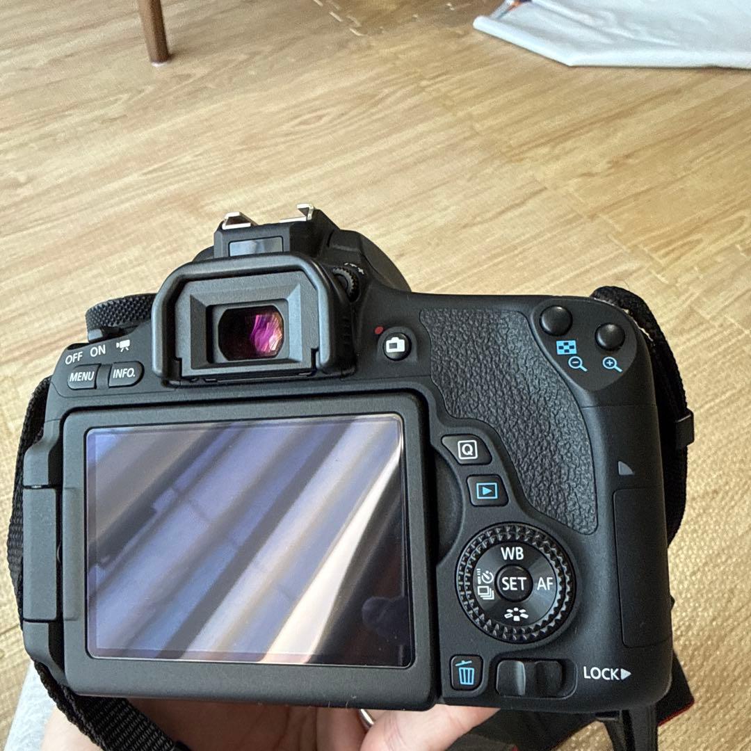 デジタルカメラ Canon EOS 8000D