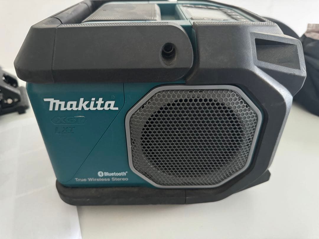 Makita MR014G Bluetooth スピーカー