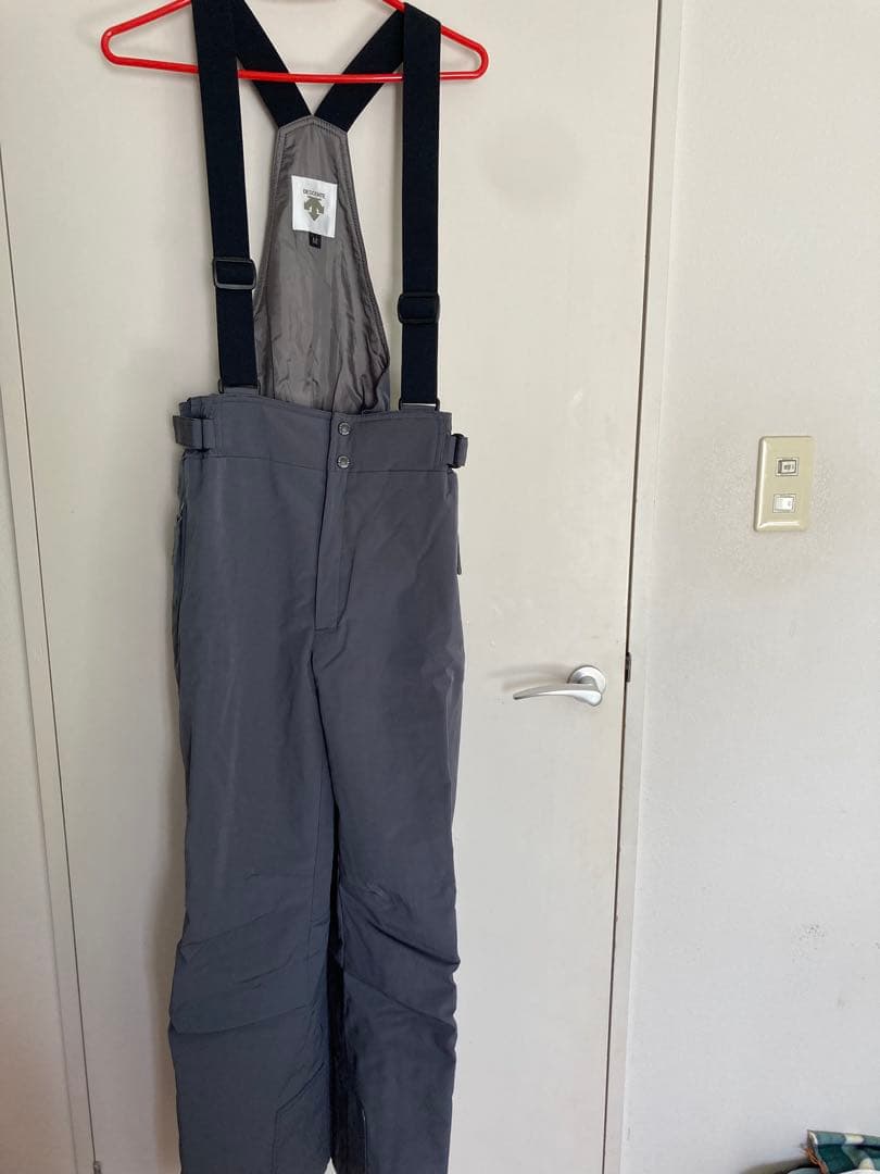 ミカ　DESCENT スキーウェア耐水性　上下