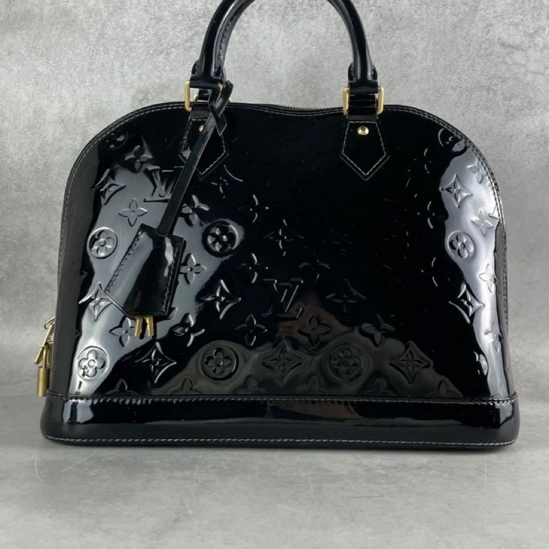 ルイヴィトン アルマPM ヴェルニ ハンドバッグ 廃番品 ブラック 極美品