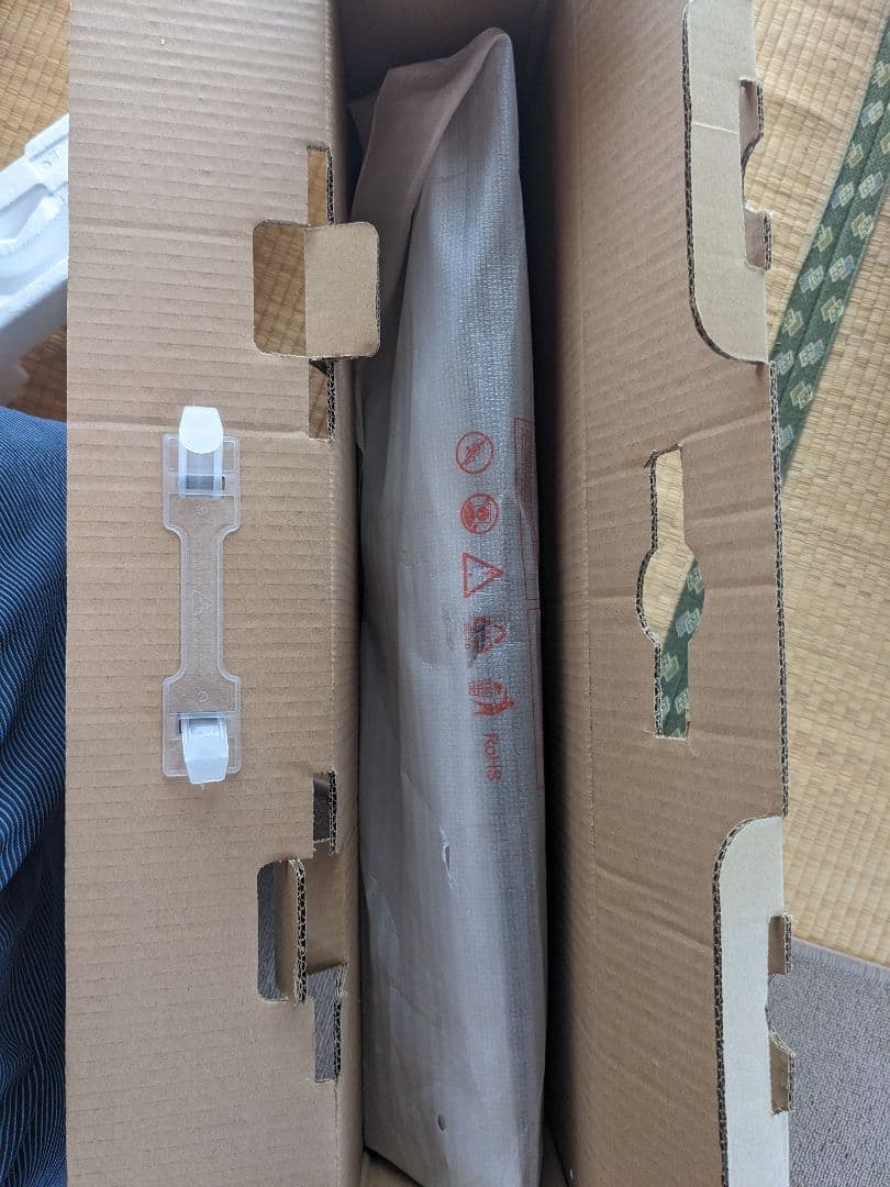 【美品】ドン・キホーテ 24型 フルHDチューナーレススマートテレビ　保証期間有