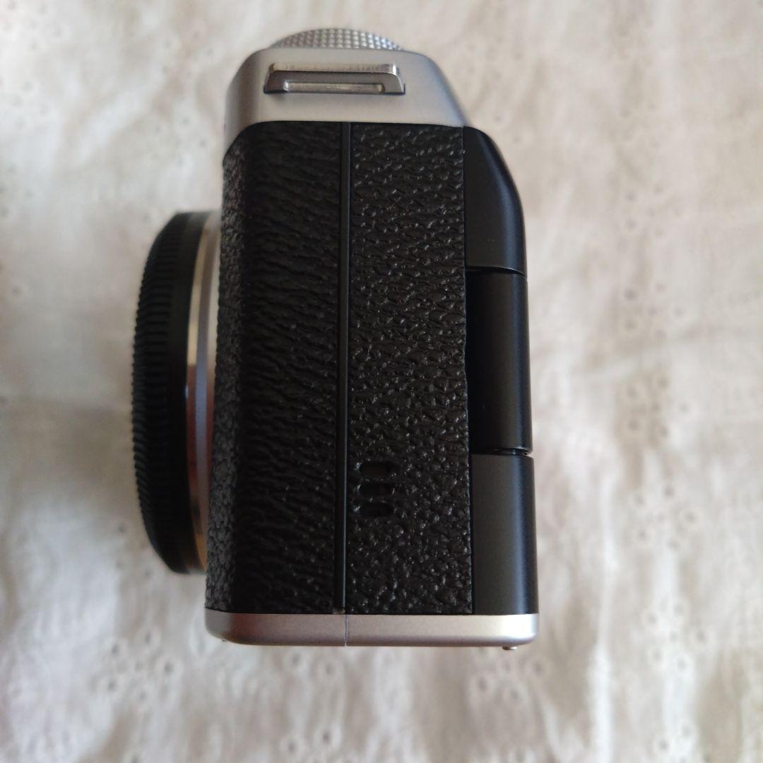 Fujifilm ミラーレスカメラ 15-45mmレンズ バッテリー他