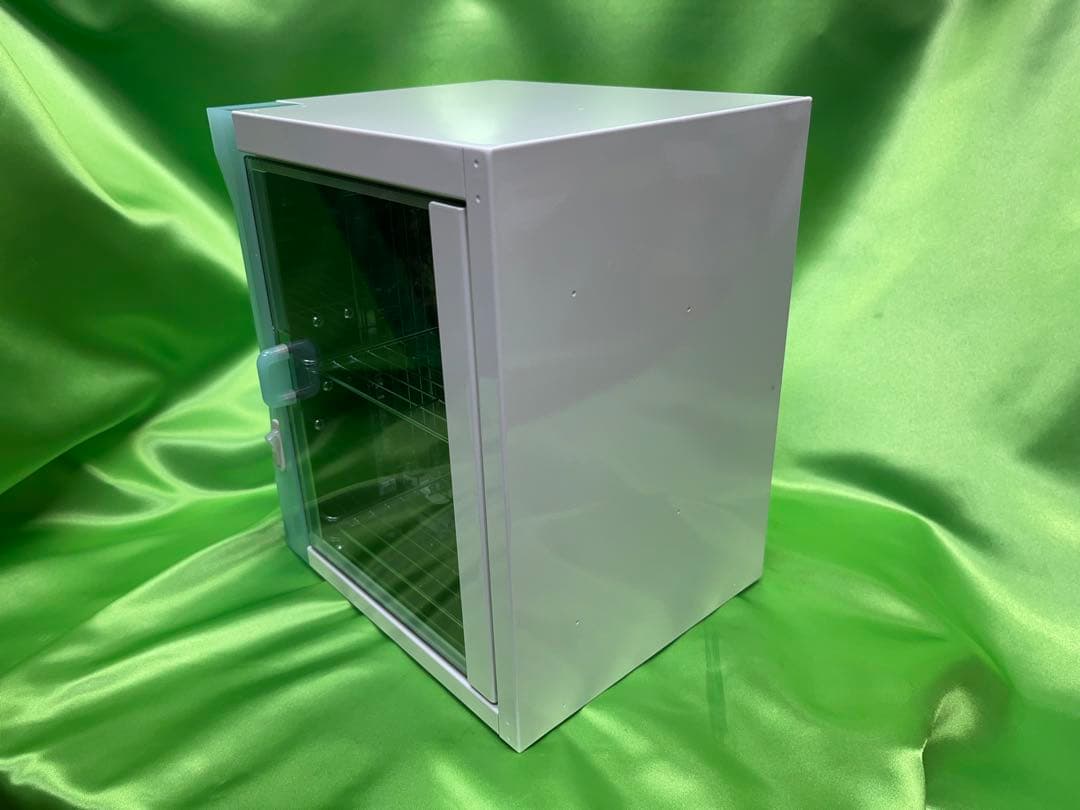 紫外線消毒器コンパクトライザー T-811-00 殺菌 除菌　使用品