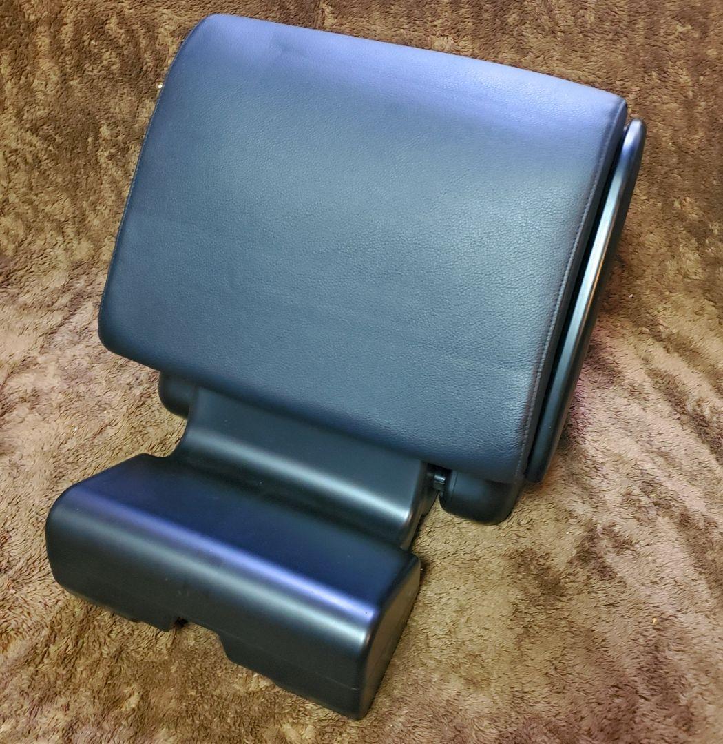 オットマン（トヨタ純正）2個　美品