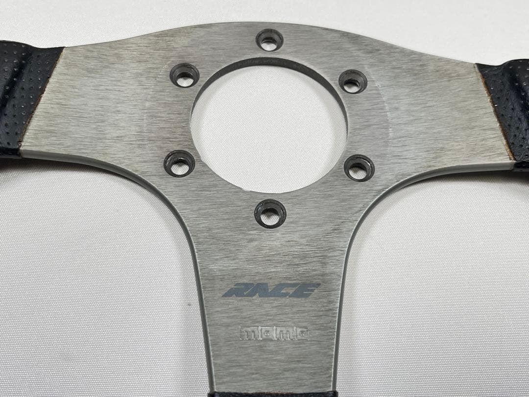 MOMO RACE 35cm TYP D35 KBA 70116 ステアリング