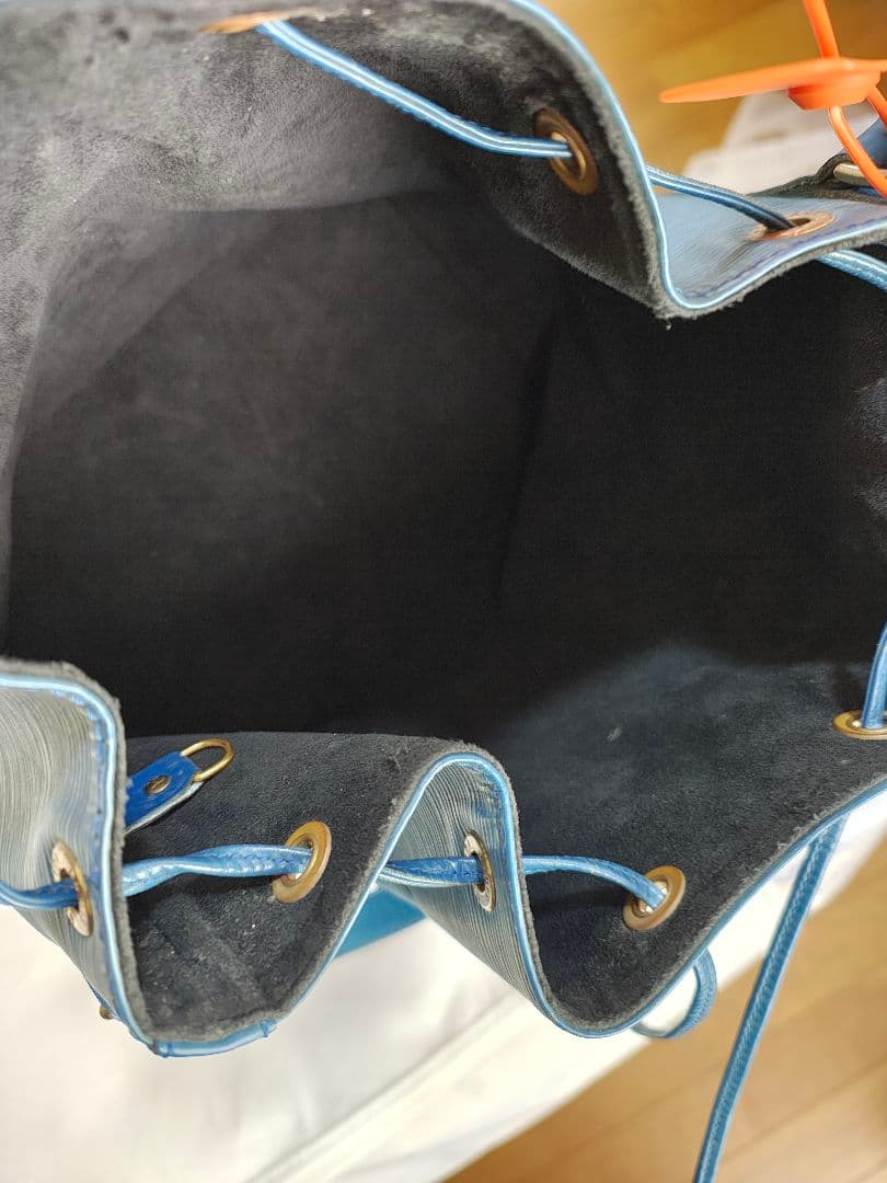 青 エピレザー バケットバッグ ショルダー付き