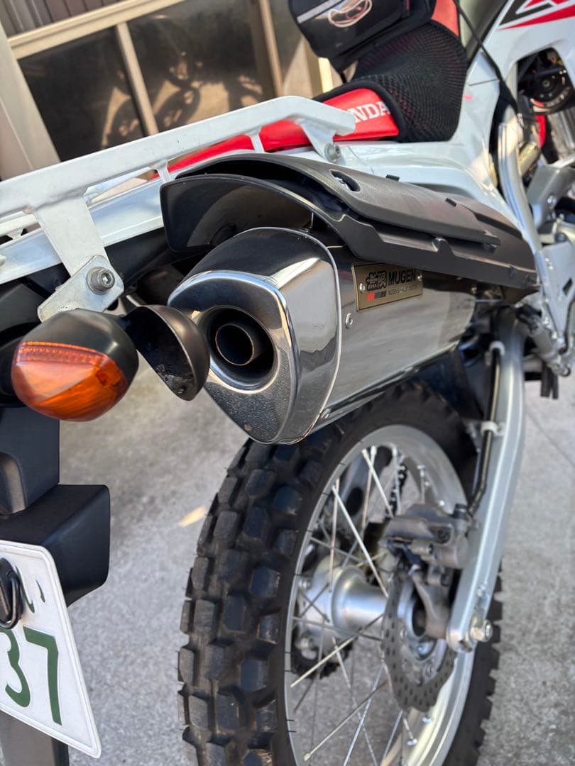 CRF250L（MD38）SP忠男POWER BOX と無限マフラーとその他