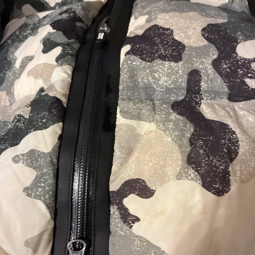 PEARLY GATES 迷彩 ダウンジャケット サイズ5 ゴルフ　ウェア