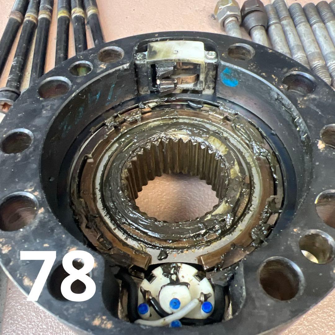 パワーロッキングハブ　難あり中古品 78プラド 73ランクル用