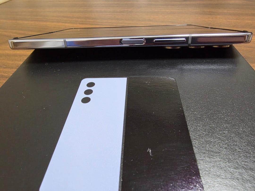 【専用ケース、sペン付】Galaxy Z Fold5【256GBSIMフリー】