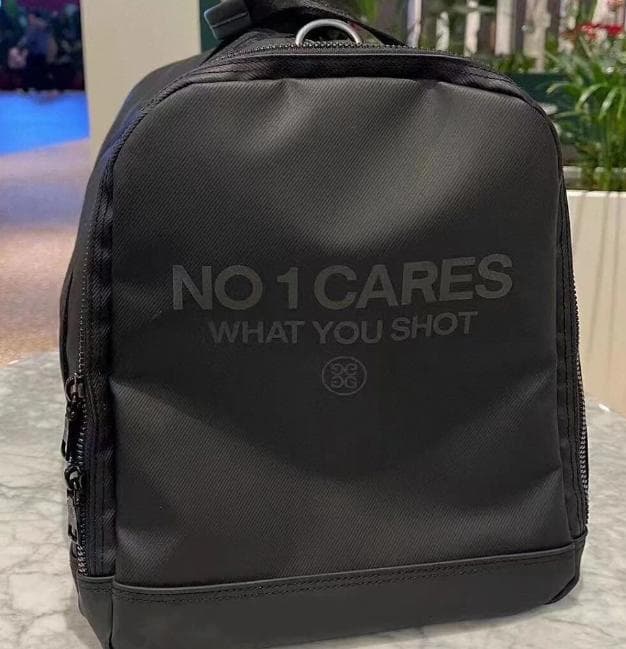 ゴルフ ボストンバッグ／GFOREジーフォア 白 ホワイト　ハンドバッグ