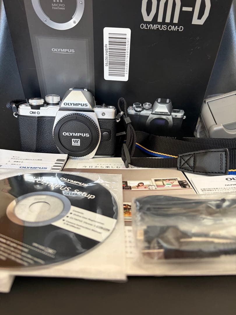 【美品・シャッター3637回】OM-D E-M10 Mark II ボディ