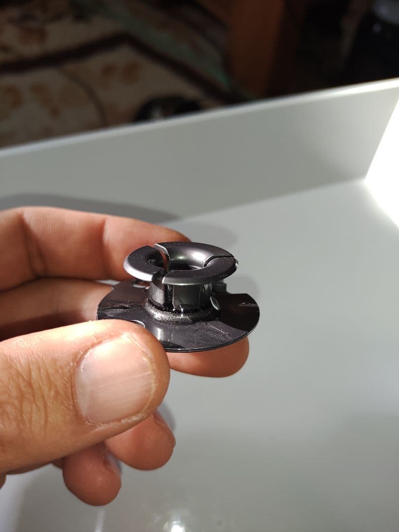 dyson v8 slim fluffy 中古清掃整備品