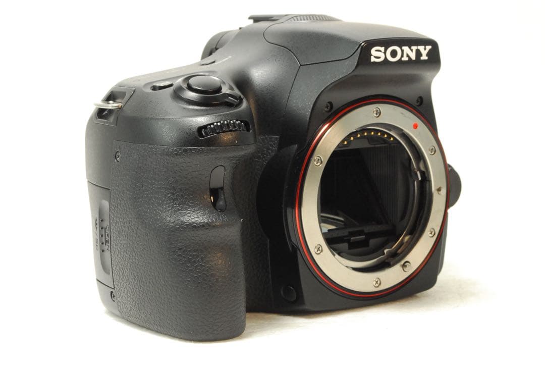 SONY α65 ❤️スマホ転送　トリプルレンズ　高速連写　一眼レフ