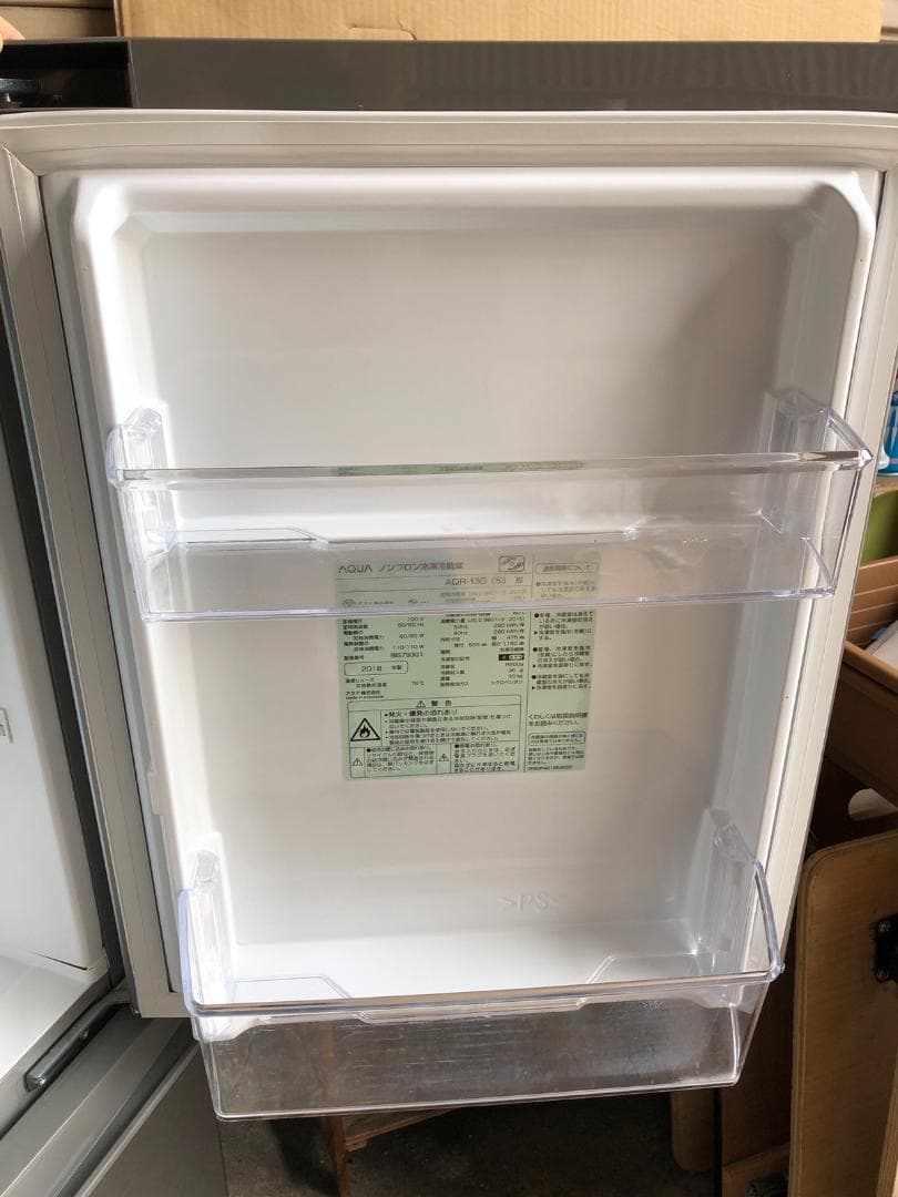 送料無料 アクア 冷蔵庫 2018年製 AQR-13G シルバー 一人暮らし