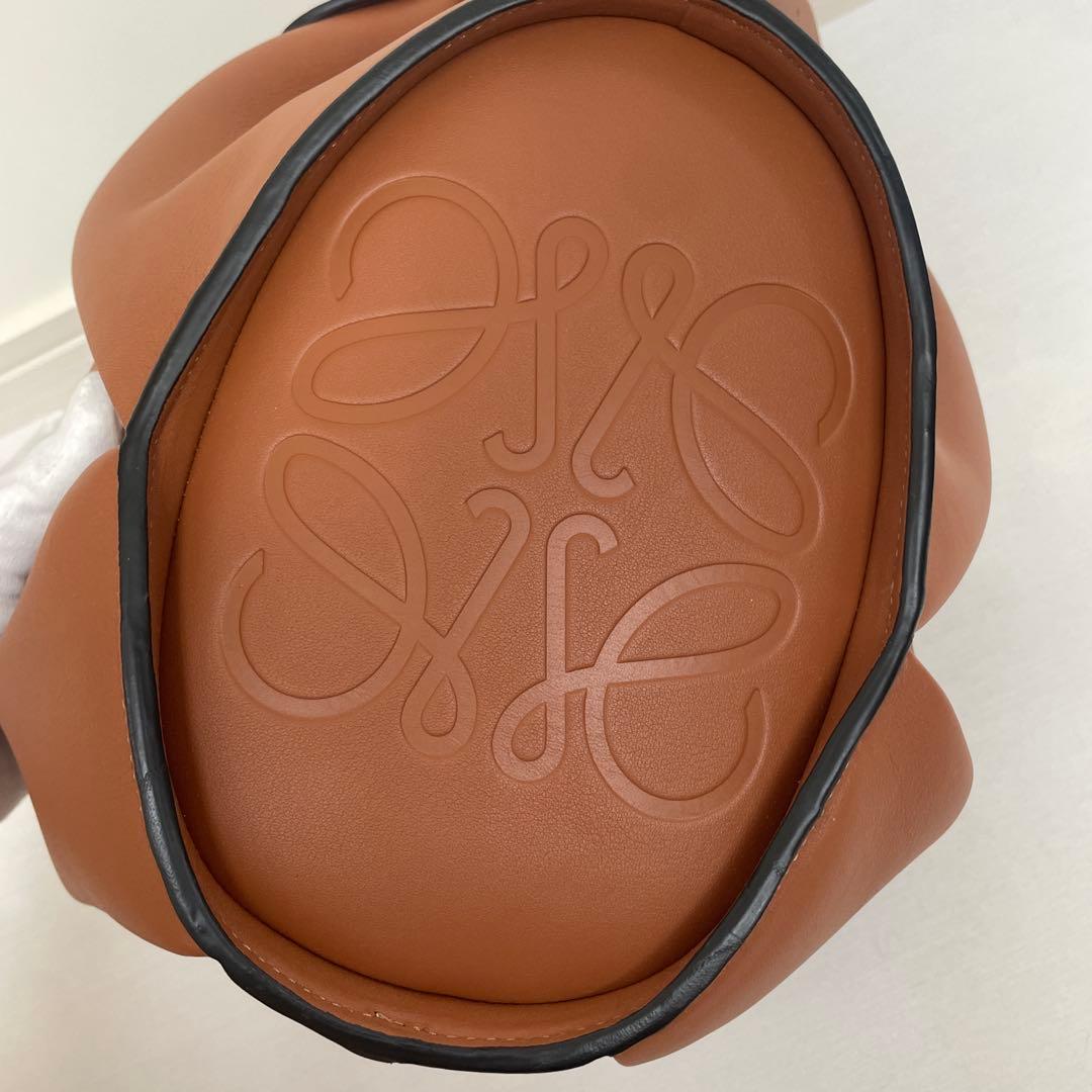 ほぼ未使用【ロエベ】エレファントバッグ ラージ　クラシックカーフ　タン　ブラウン