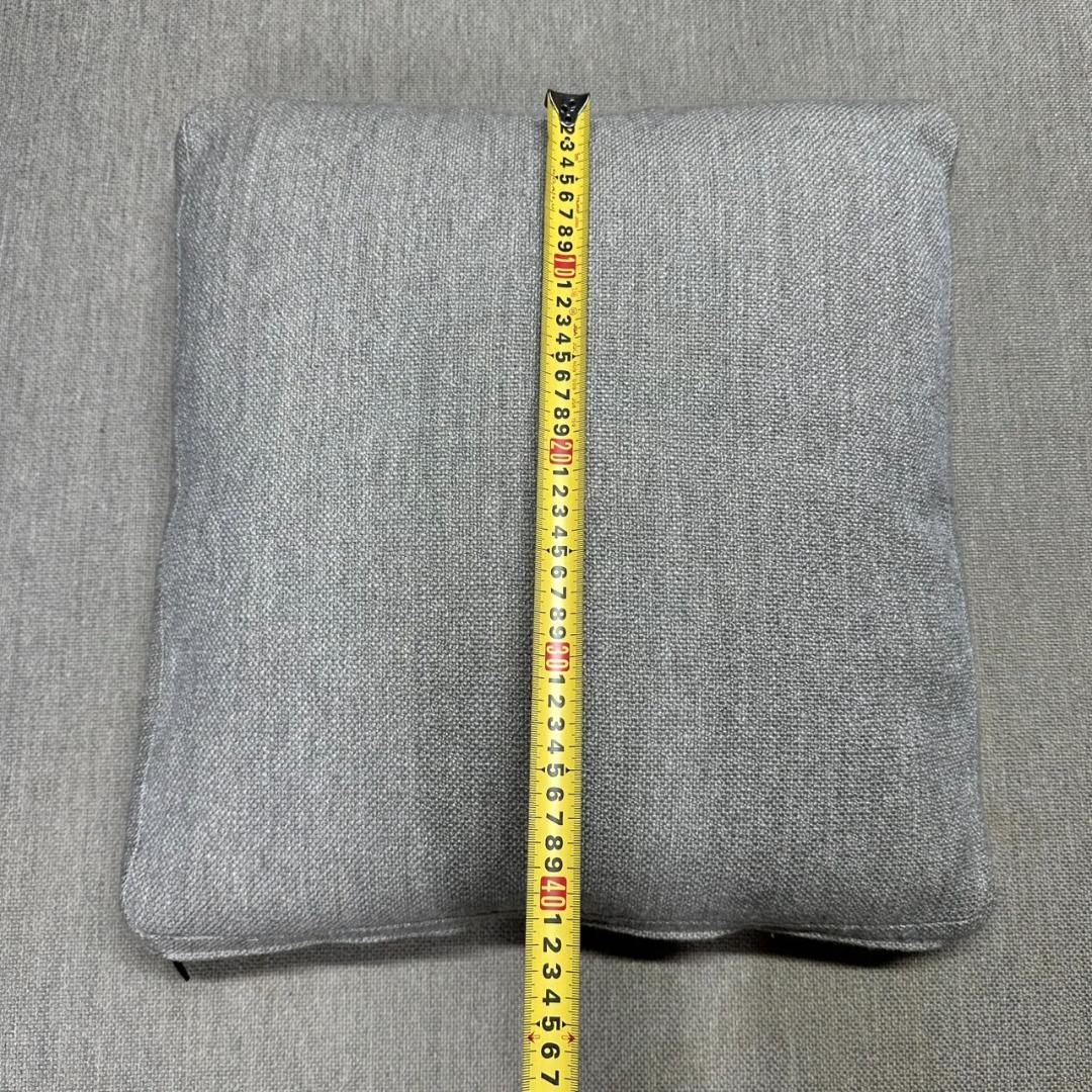 Minotti 　クッション　高級家具　ミノッティ　 1個