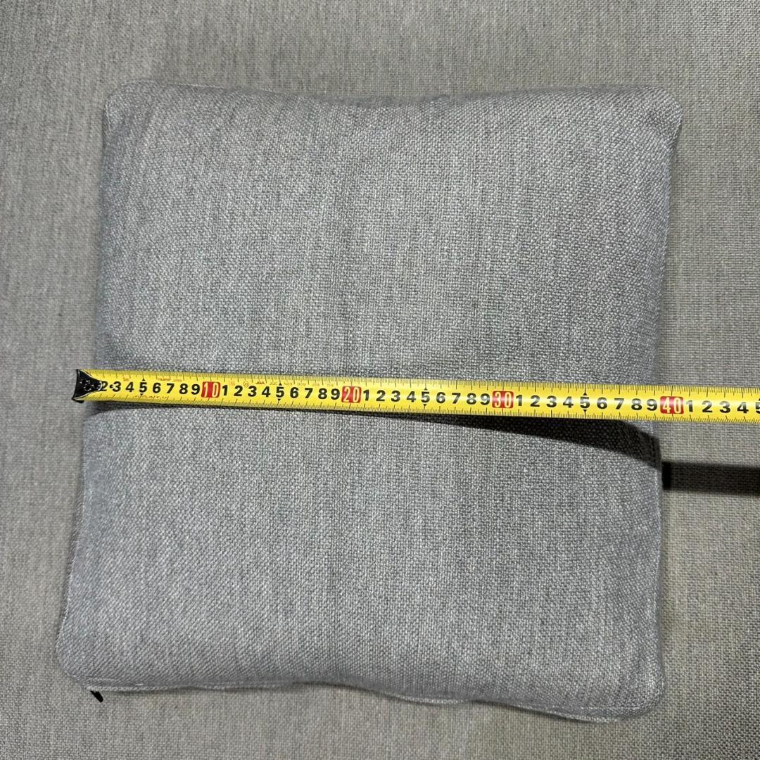 Minotti 　クッション　高級家具　ミノッティ　 1個