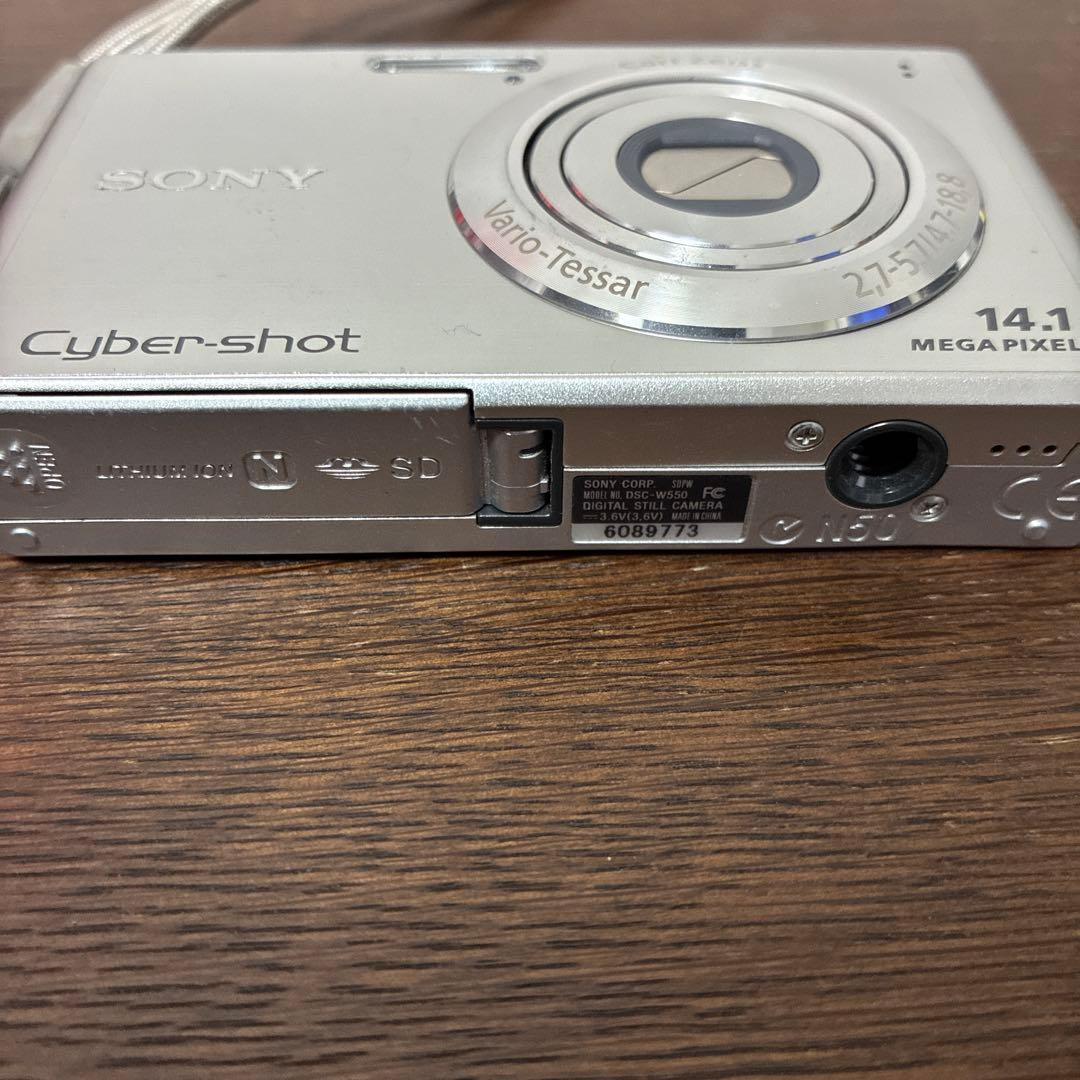 SONY Cyber-shot DSC-W550 ソニー　デジタルカメラ
