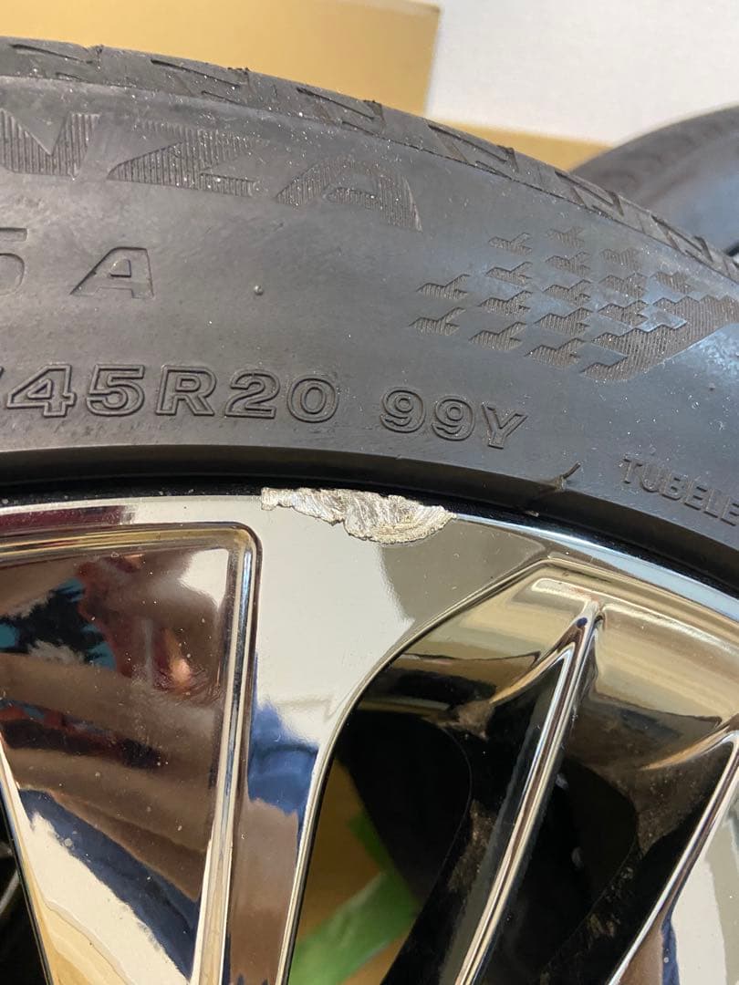 ①レクサス LS500 オプションホイール 20インチ