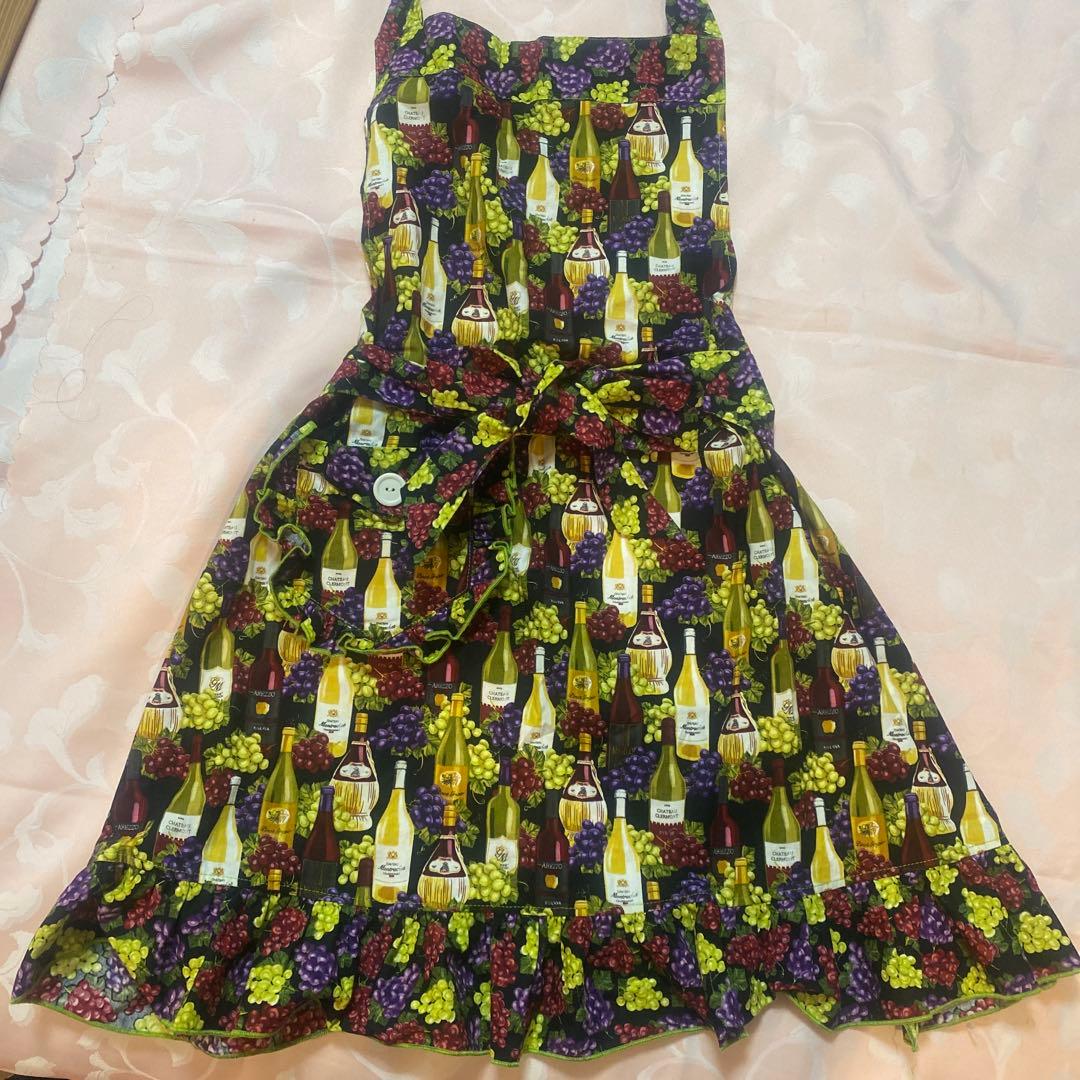 エプロン★ワイン柄★ソムリエ★ワインボトル柄★葡萄柄