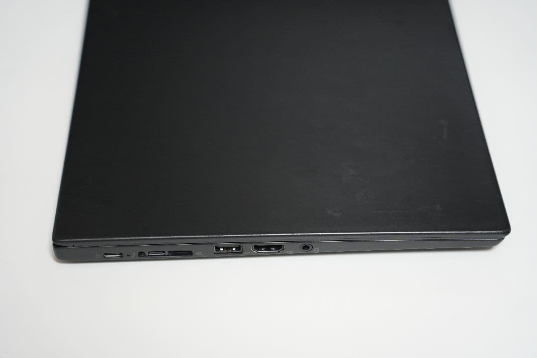 ThinkPad X13 gen1 10世代i7 16Gメモリ256G SSD
