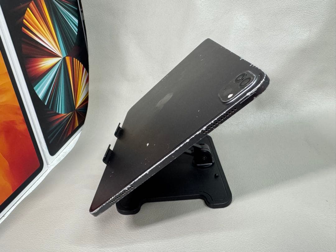 iPad Pro11 2世代　最新iOS26対応　128GB バッテリー良好