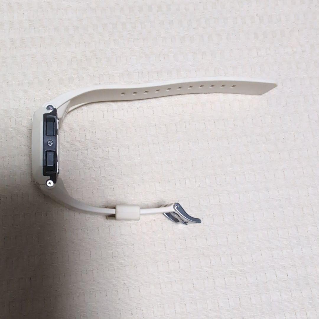 G-SHOCK g-8100 ホワイト