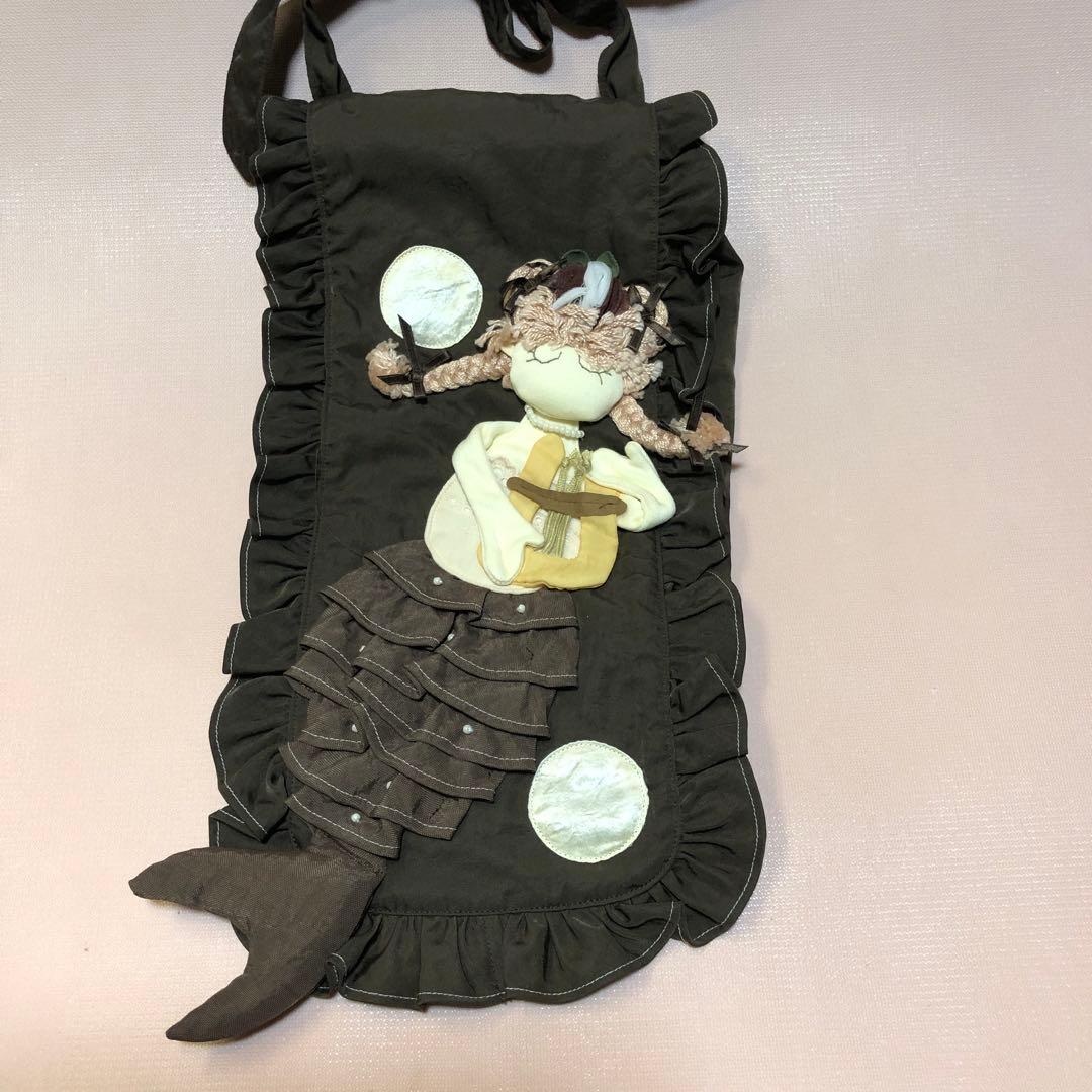 ポテチーノ・人形姫が奏でる壁かけ ティッシュカバー…