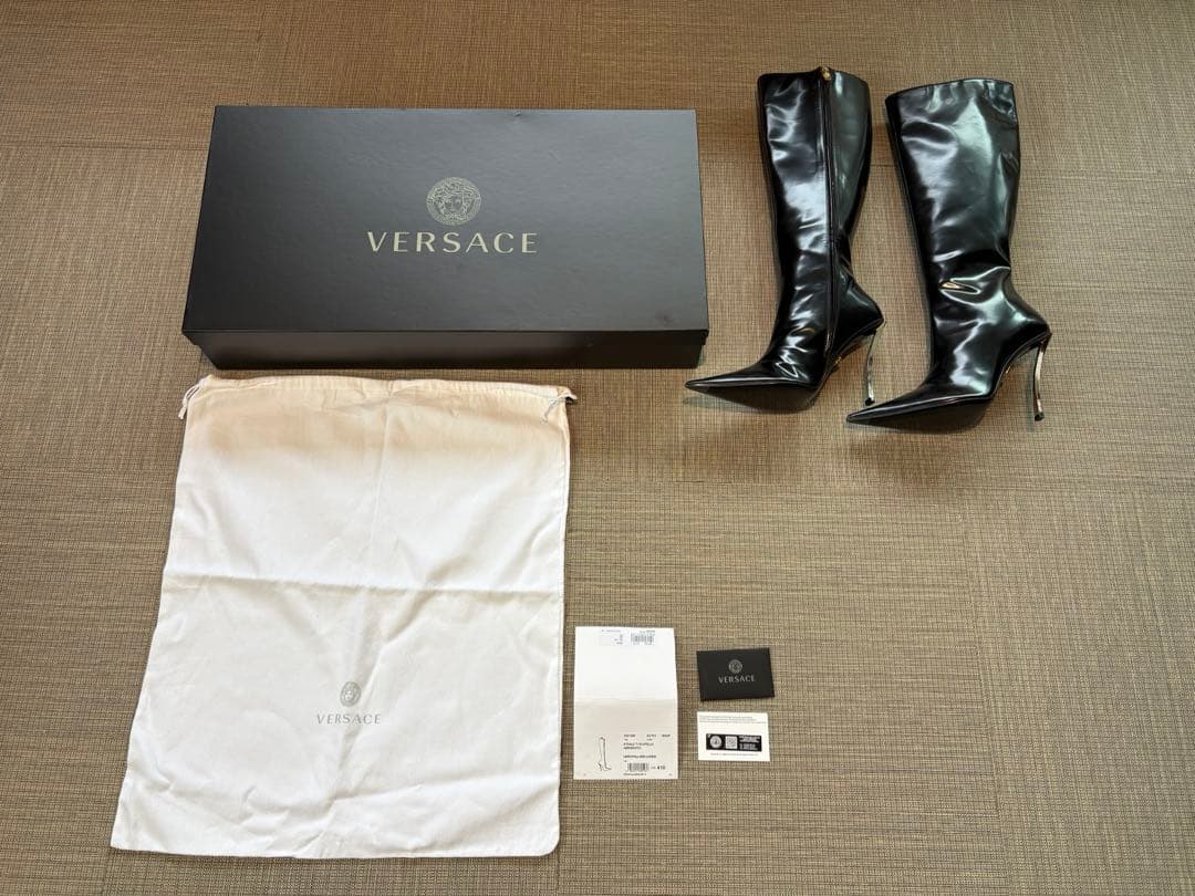 新春SALE!! 【新品】 VERSACE 本革 ハイヒール ロングブーツ
