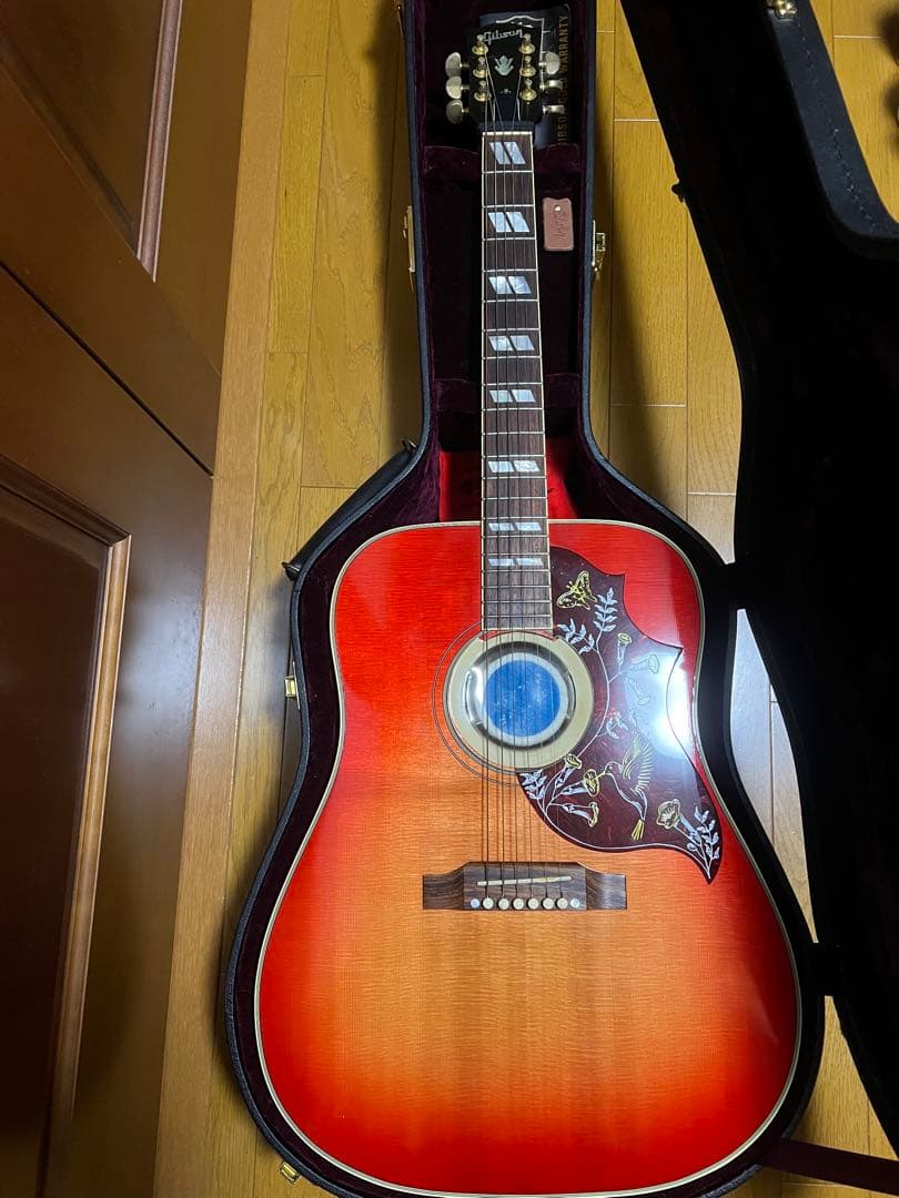 Gibson HUMMING BIRD ギブソン ハミングバード
