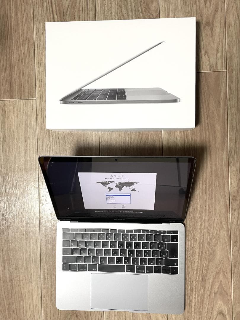 MacBook Pro 13インチ 2017 メモリ16GB 箱・純正充電器付き