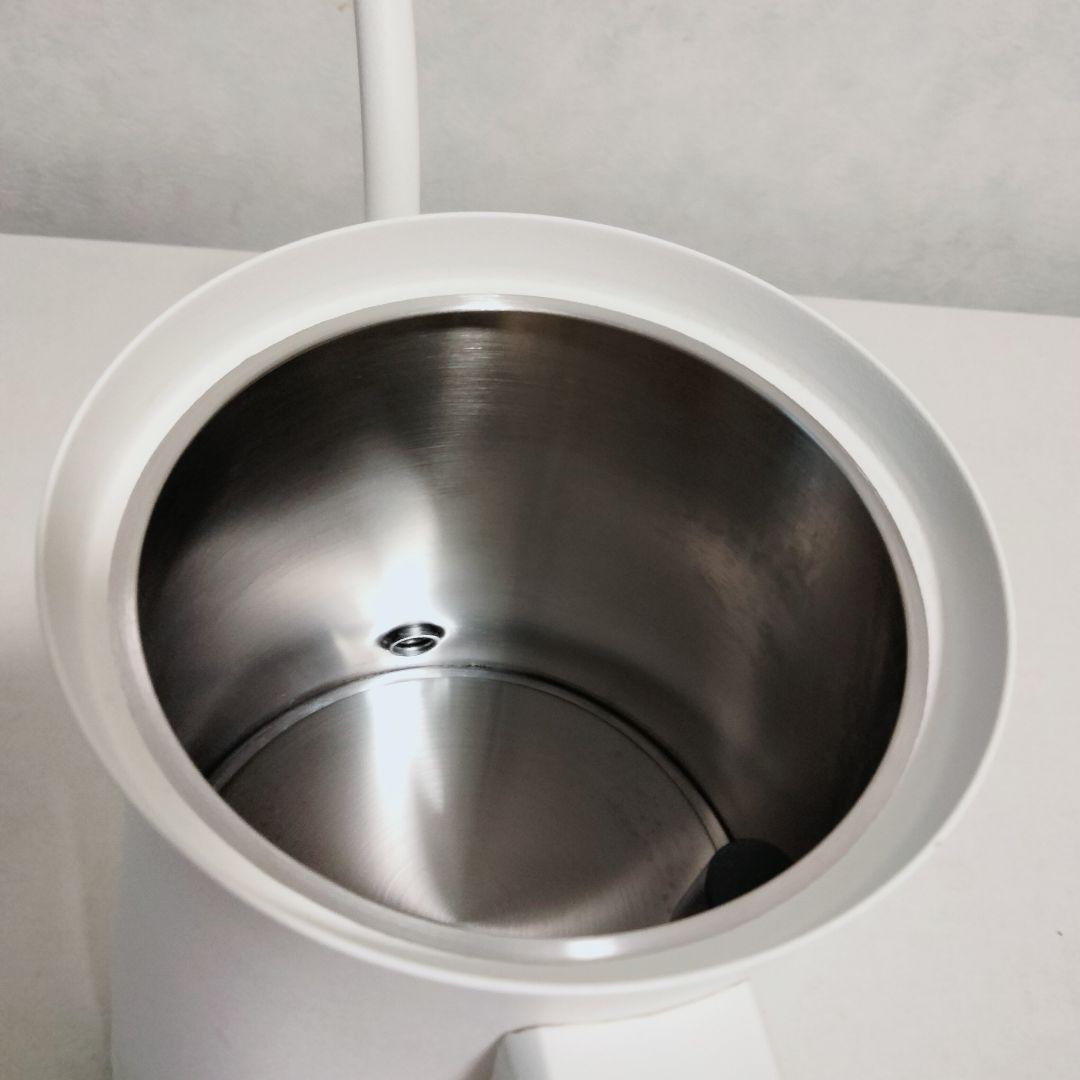 BALMUDA The pot バルミューダ　電気ケトル　ホワイト　407