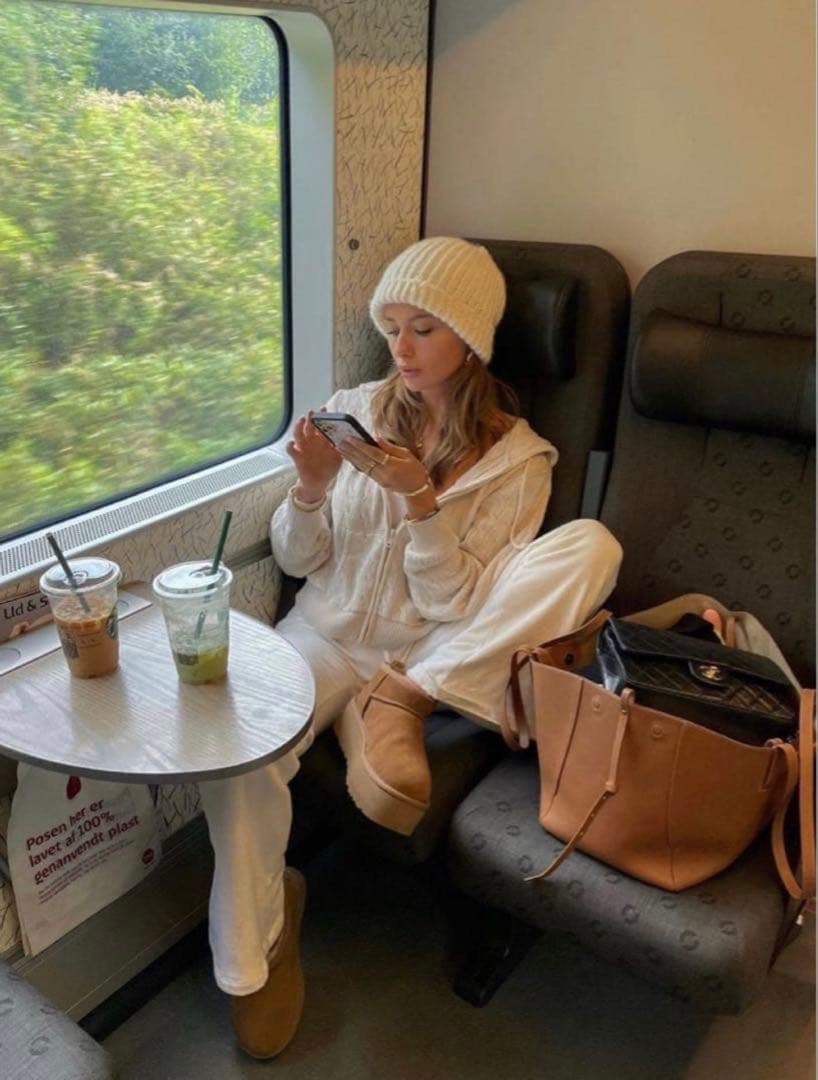 UGG オーストラリア ムートンブーツ USA9 26cm 箱付き ベージュ