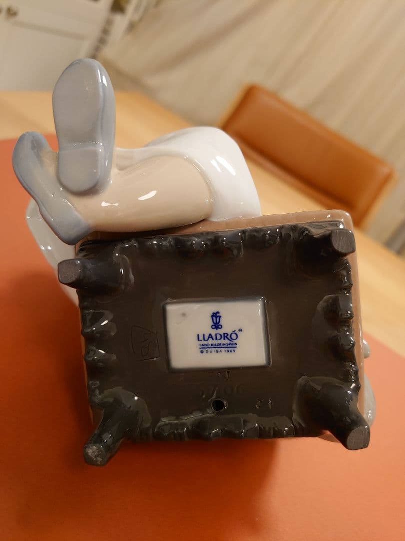 【極美品 無欠損 絶版】リヤドロ LLADRO 5706『今日は遊べない』