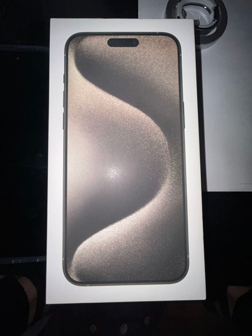 iPhone 15 Pro Max 256GB 超美品