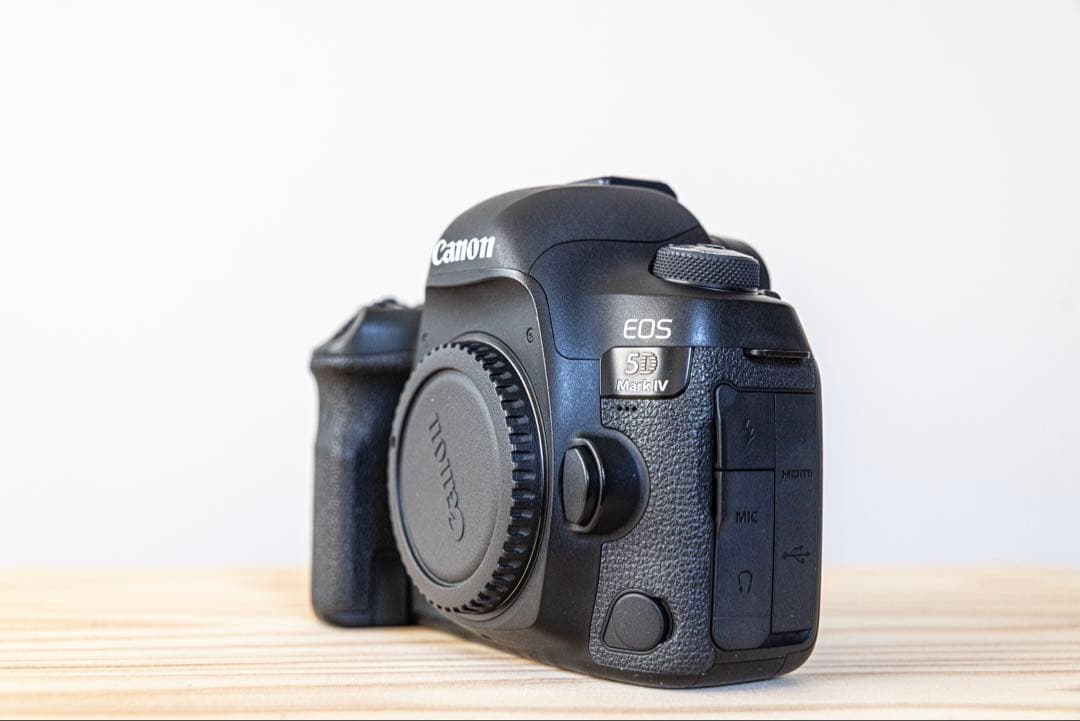 ₪ Canon EOS 5D Mark IV ボディ 中古