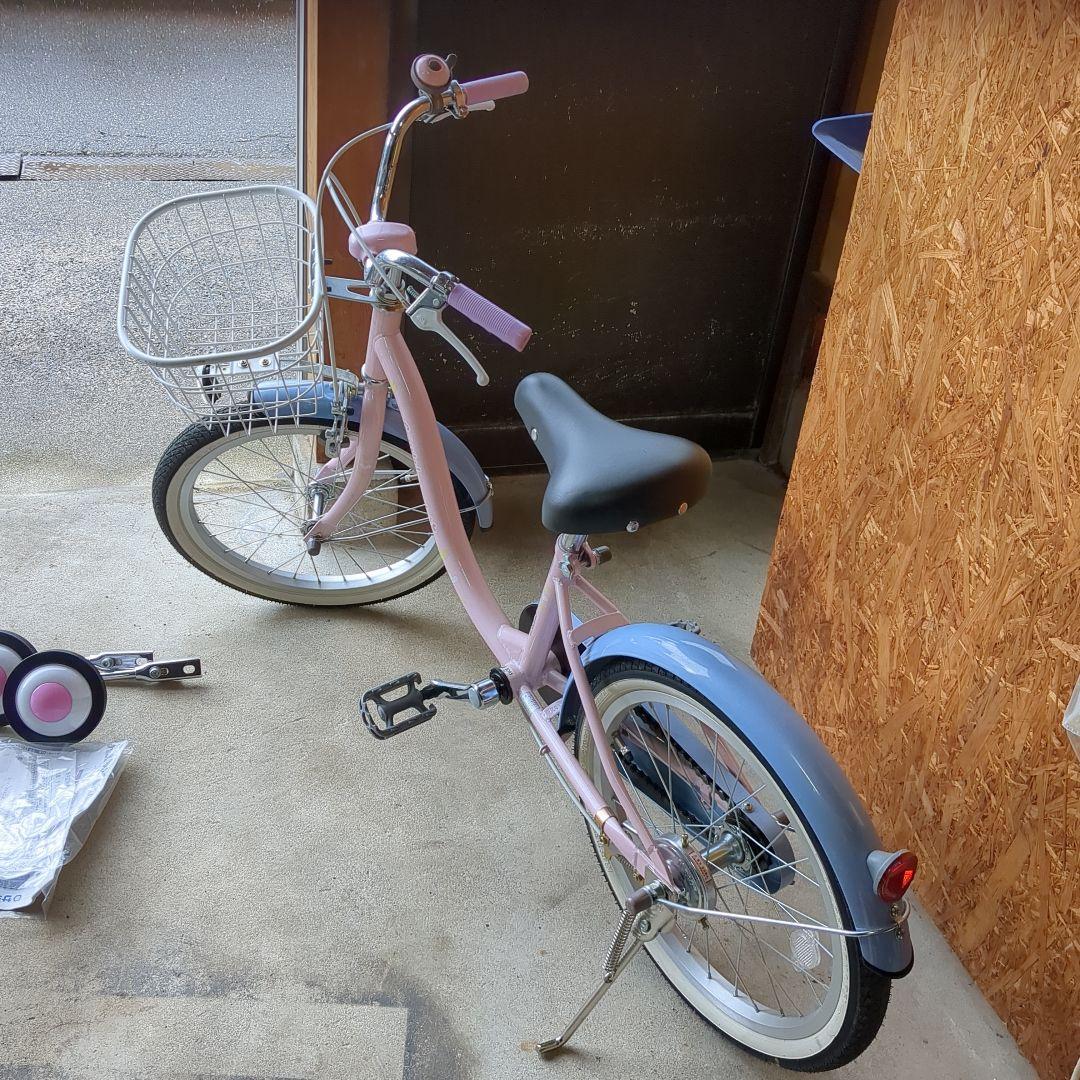 18インチ　子供用自転車 　 補助輪付き