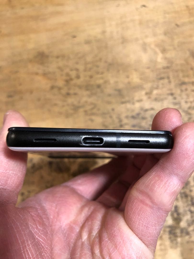 Google Pixel 6a 白