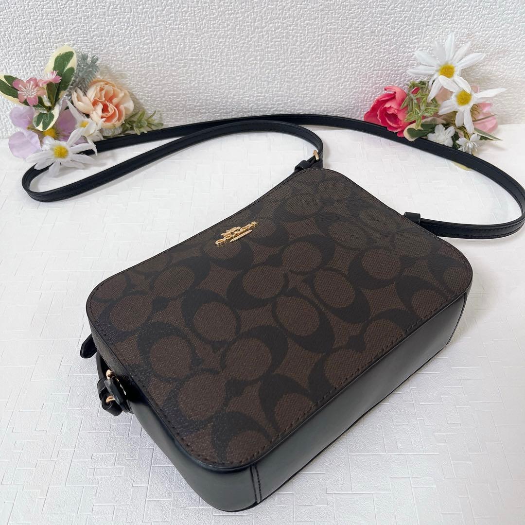 【極美品】COACH コーチ ショルダーバッグ 斜め掛け シグネチャー チャーム