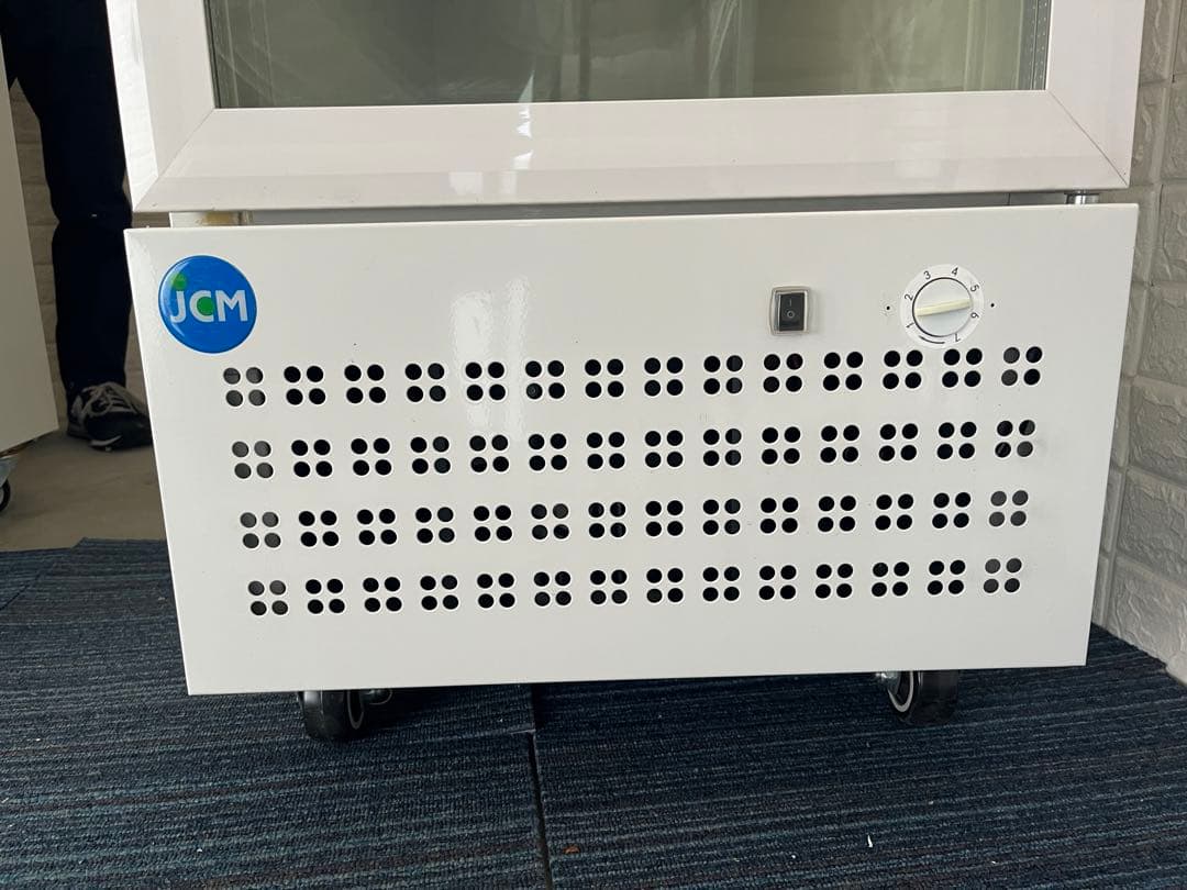 ［かず] 1台　タテ型冷凍ショーケース JCMCS-388H