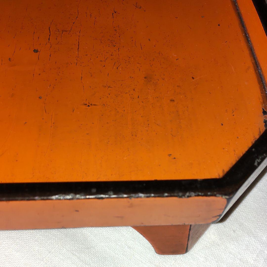 桃山時代、大和根来隅切り蝶脚膳。