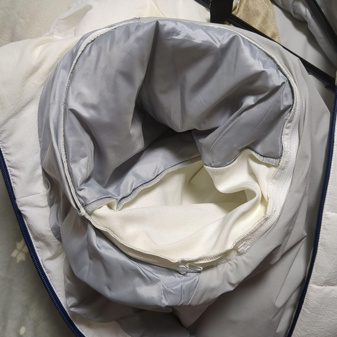 オークリー フード付き中綿入り 袖着脱可能 ホワイト XL未使用品！